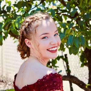 Meet your Posher, Melissa